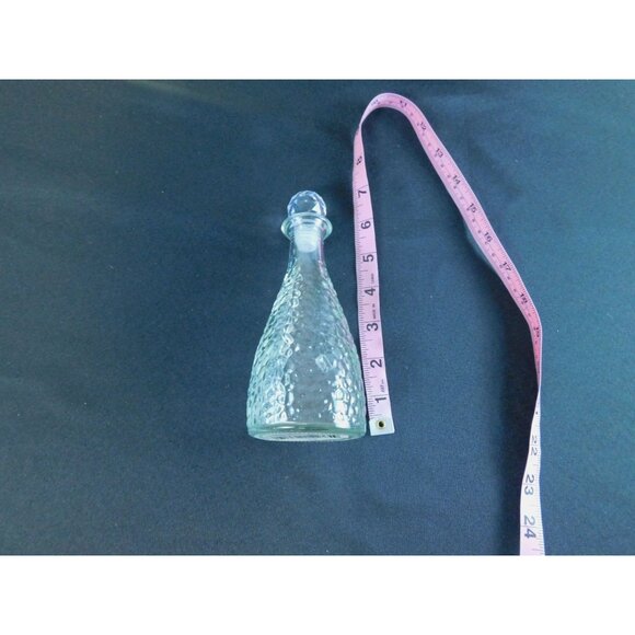 Vintage Inspired Clear Hammered Glass Decanter with Stopper Textured Design - Picture 8 of 9